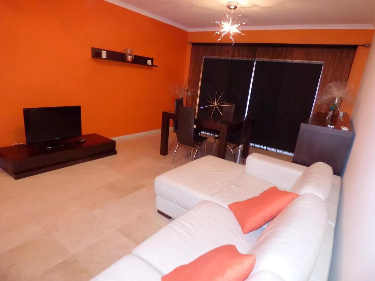 Spacious Apartment Portimao With Balcony